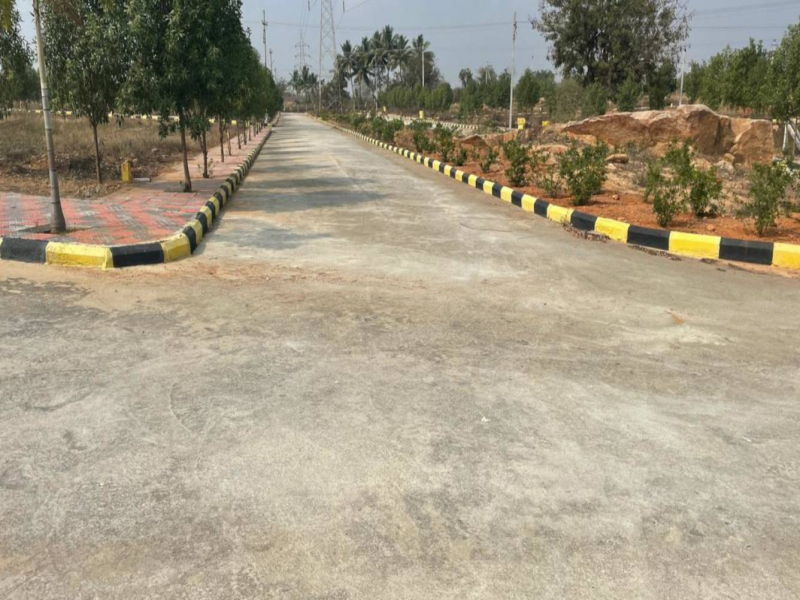 Suvarna Lake City