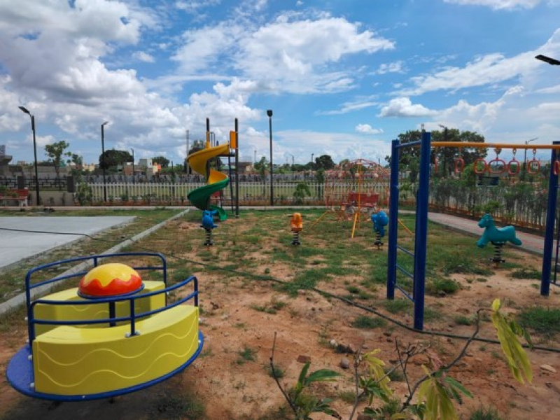 Urban Tree Sunstone Gardens