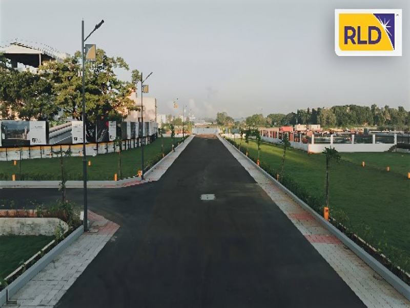 Royal Merlion Estate