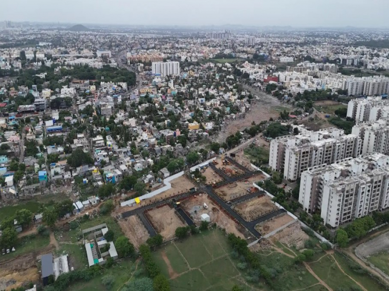 G Square South Crown