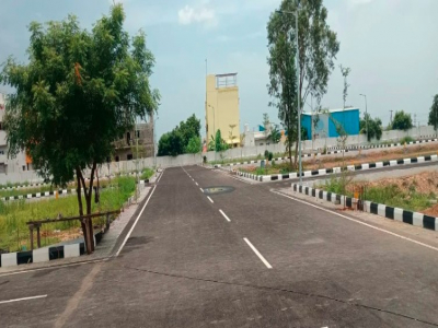 Plots for sale in Ruby Celestia, Oragadam