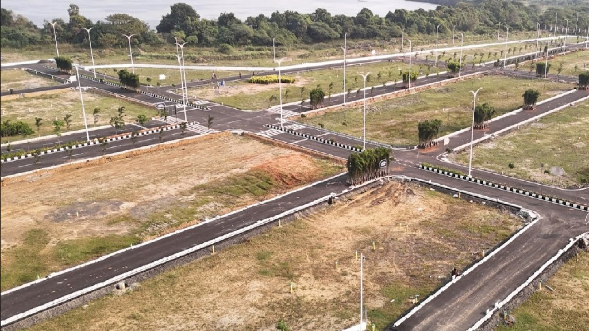 G Square The Royal Mist