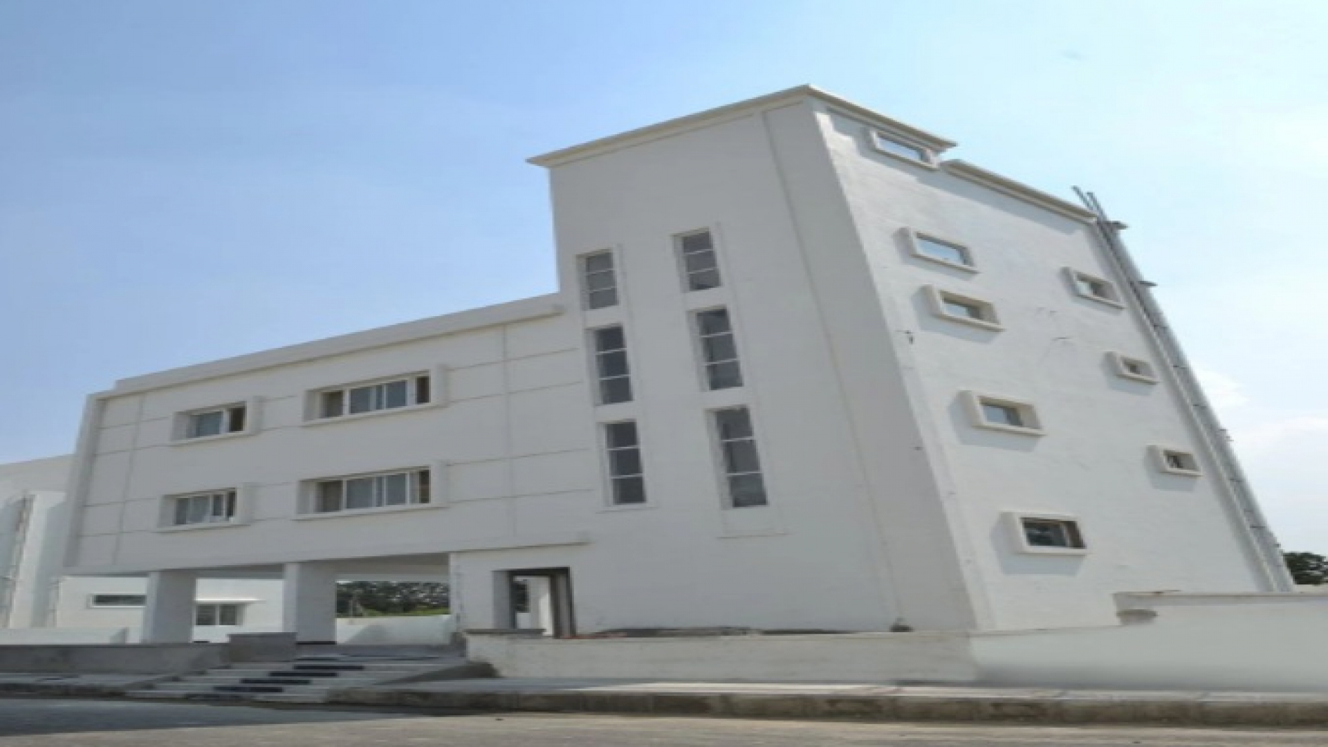 Aakriti CRR Lakeside Ville