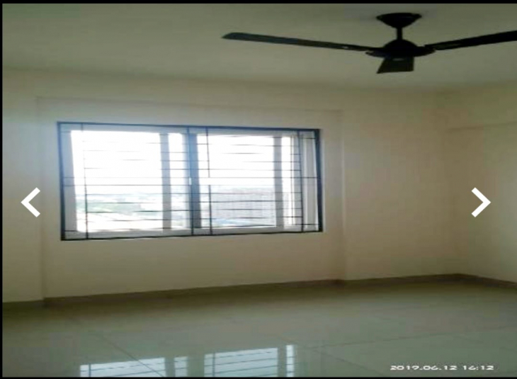 4 BHK Flats for sale in Hosa Road