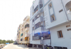 4 BHK Flats for sale in Ameenpur