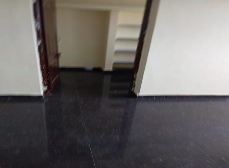 1000 Sq.Ft,  Commercial Office / Space