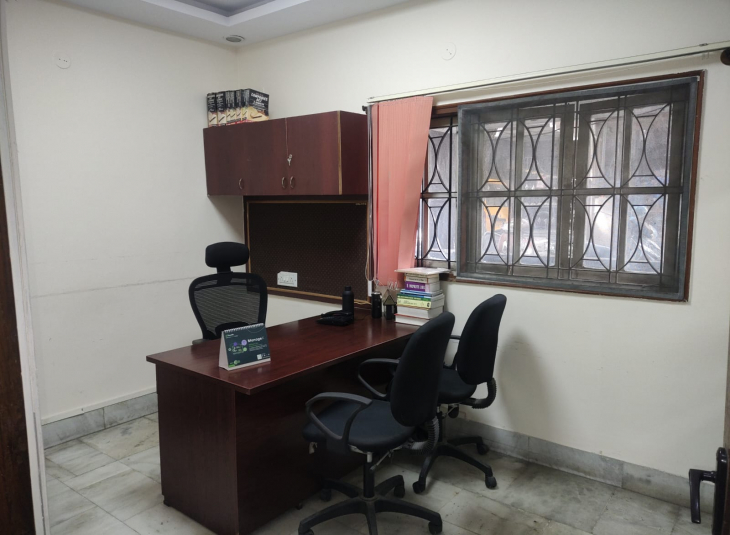 2800 Sq.Ft,  Commercial Office / Space