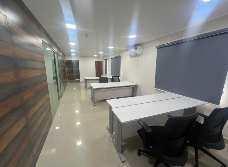  Sq.Ft,  Commercial Office / Space