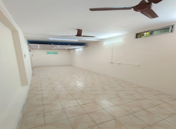 330 Sq.Ft,  Commercial Office / Space